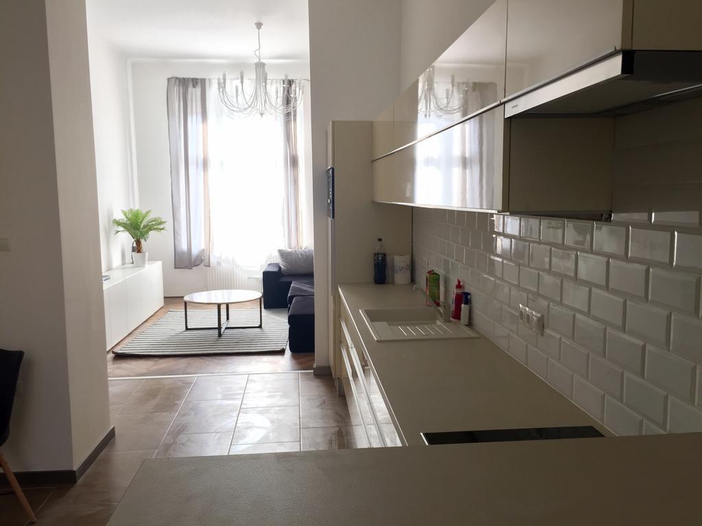 White Dream Home Будапеща Стая снимка